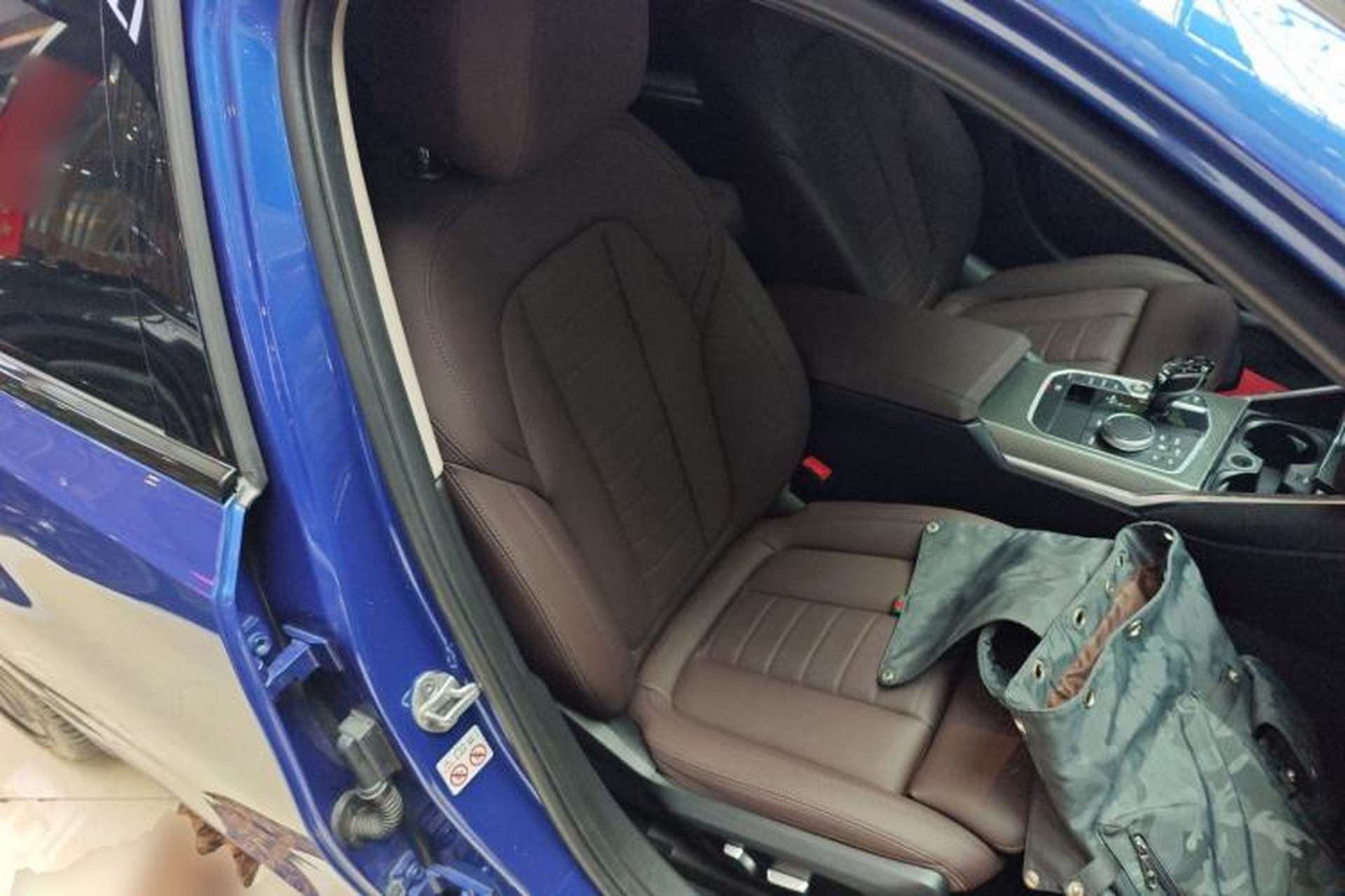 Used BMW 3 Series 2021 Facelifted 325Li M Sport Night Edition Package Right Front Seat