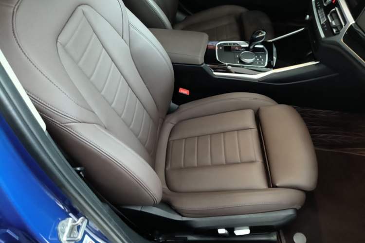 Used BMW 3 Series 2021 Second Facelift 320Li M Sport Package Right Front Seat