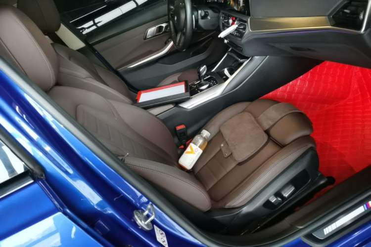 Used BMW 3 Series 2021 325Li M Sport Shadowline Package Right Front Seat