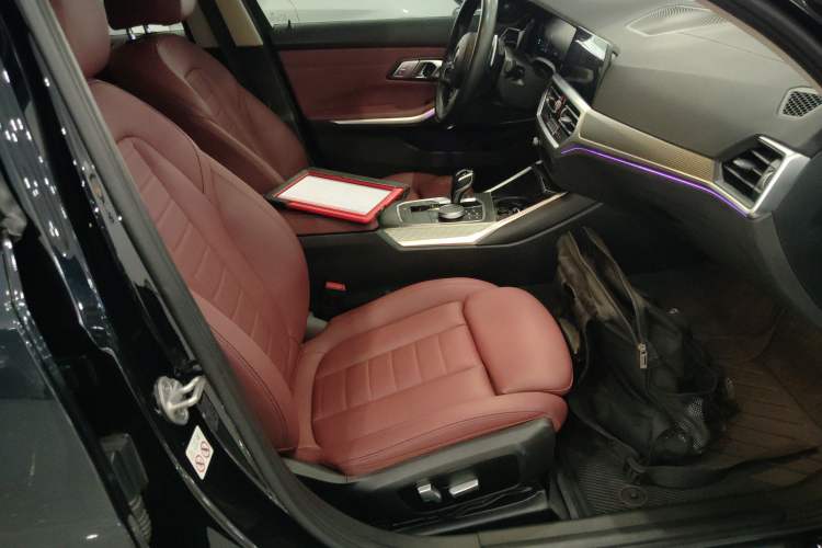 Used BMW 3 Series 2021 325i M Sport Package Right Front Seat