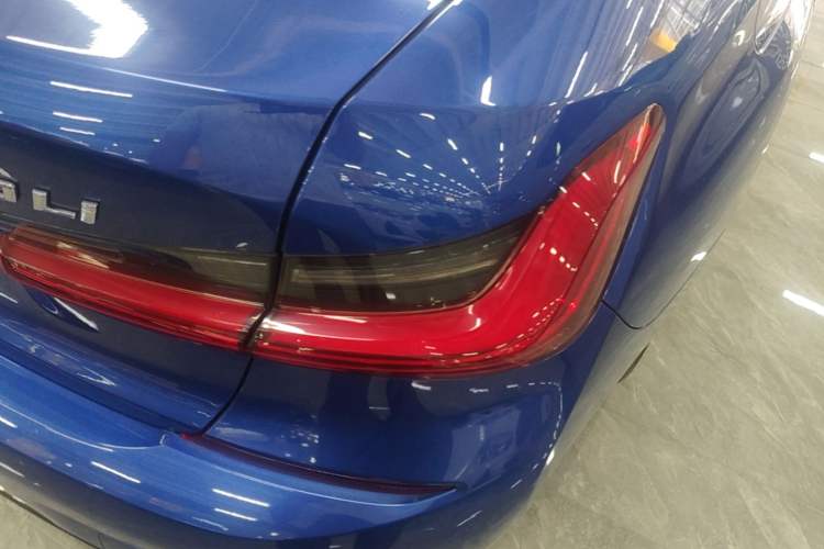 Used BMW 3 Series 2021 Facelifted 320Li M Sport Package Right Rear Taillight