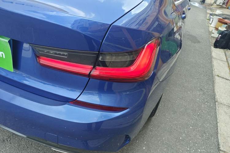 Used BMW 3 Series 2021 320Li M Sport Package Right Rear Taillight