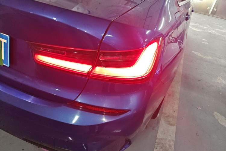 Used BMW 3 Series 2021 320Li M Sport Package Right Rear Taillight