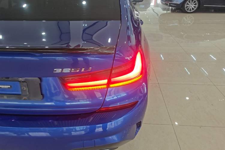 Used BMW 3 Series 2021 Facelifted 325Li M Sport Night Edition Package Right Rear Taillight