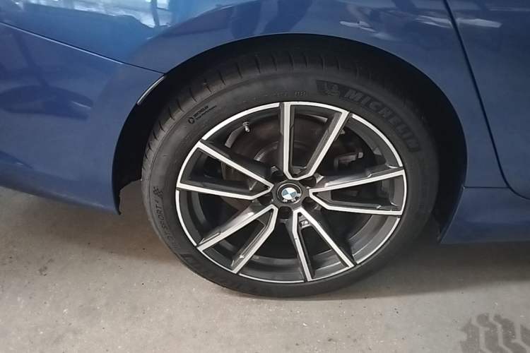 Used BMW 3 Series 2021 Second Facelift 325Li M Sport Package Right Rear Wheel Hub