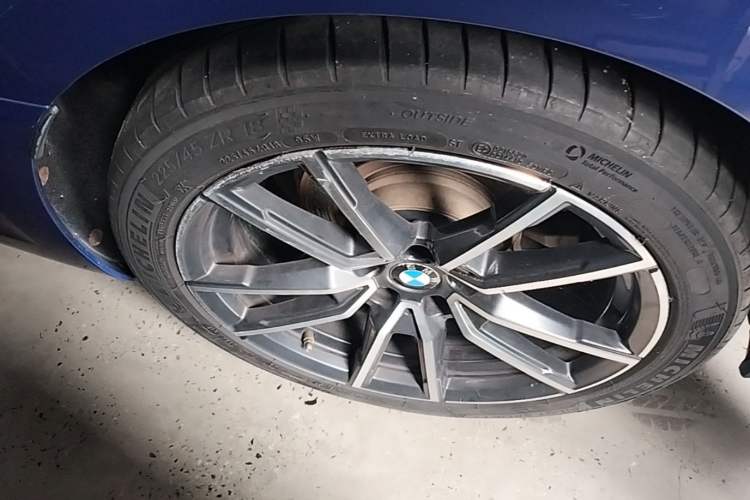 Used BMW 3 Series 2021 Second Facelift 325Li M Sport Package Right Rear Wheel Hub