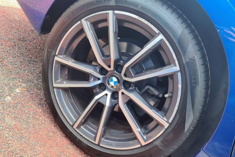 Used BMW 3 Series 2021 Second Facelift 325Li M Sport Package Right Rear Wheel Hub
