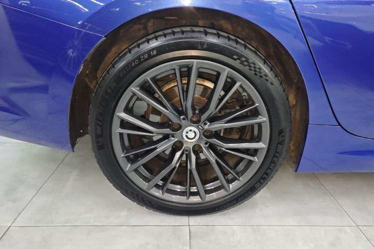 Used BMW 3 Series 2021 Facelifted 325Li M Sport Night Edition Package Right Rear Wheel Hub