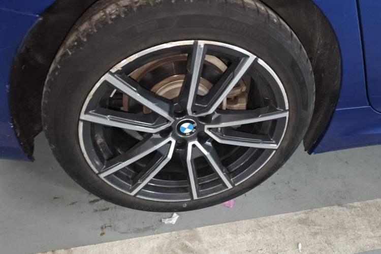 Used BMW 3 Series 2021 320Li M Sport Package Right Rear Wheel Hub
