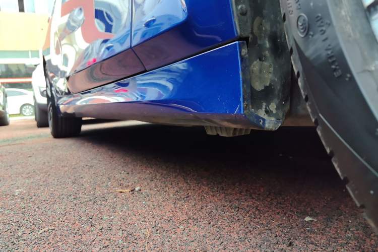 Used BMW 3 Series 2021 Second Facelift 325Li M Sport Package Right Side Sill