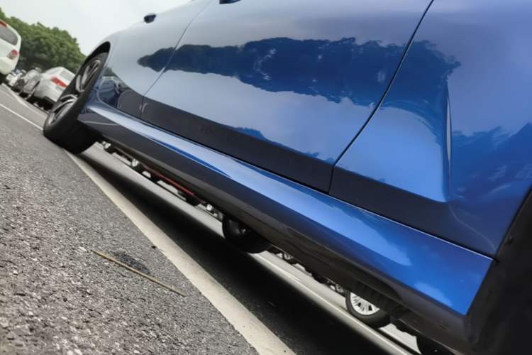 Used BMW 3 Series 2021 Restyled 325Li M Sport Package Right Side Sill