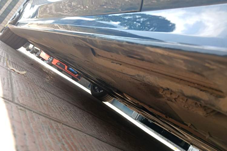 Used BMW 3 Series 2021 Second Facelift 325Li M Sport Package Right Side Sill