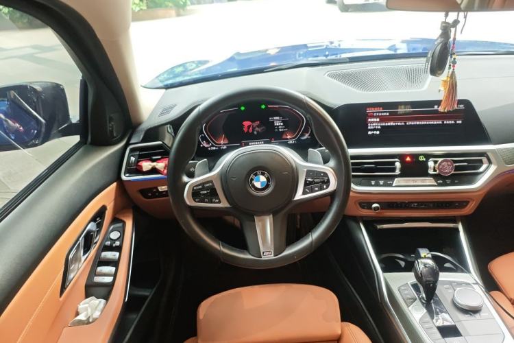 Used BMW 3 Series 2021 Second Facelift 325i M Sport Night Edition Package Steering Wheel