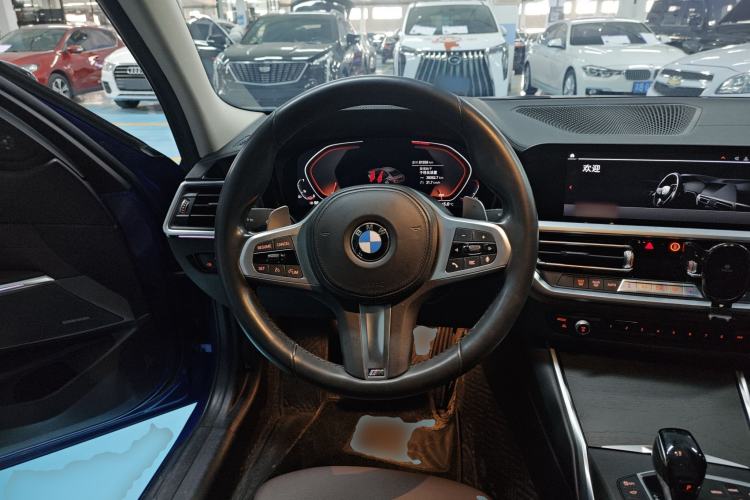 Used BMW 3 Series 2021 Second Facelift 325i M Sport Night Edition Package Steering Wheel