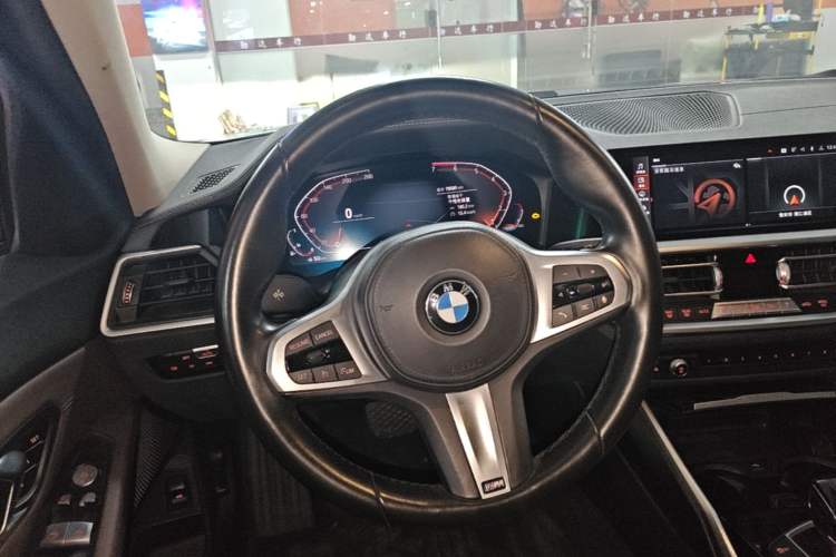 Used BMW 3 Series 2021 320Li M Sport Package Steering Wheel