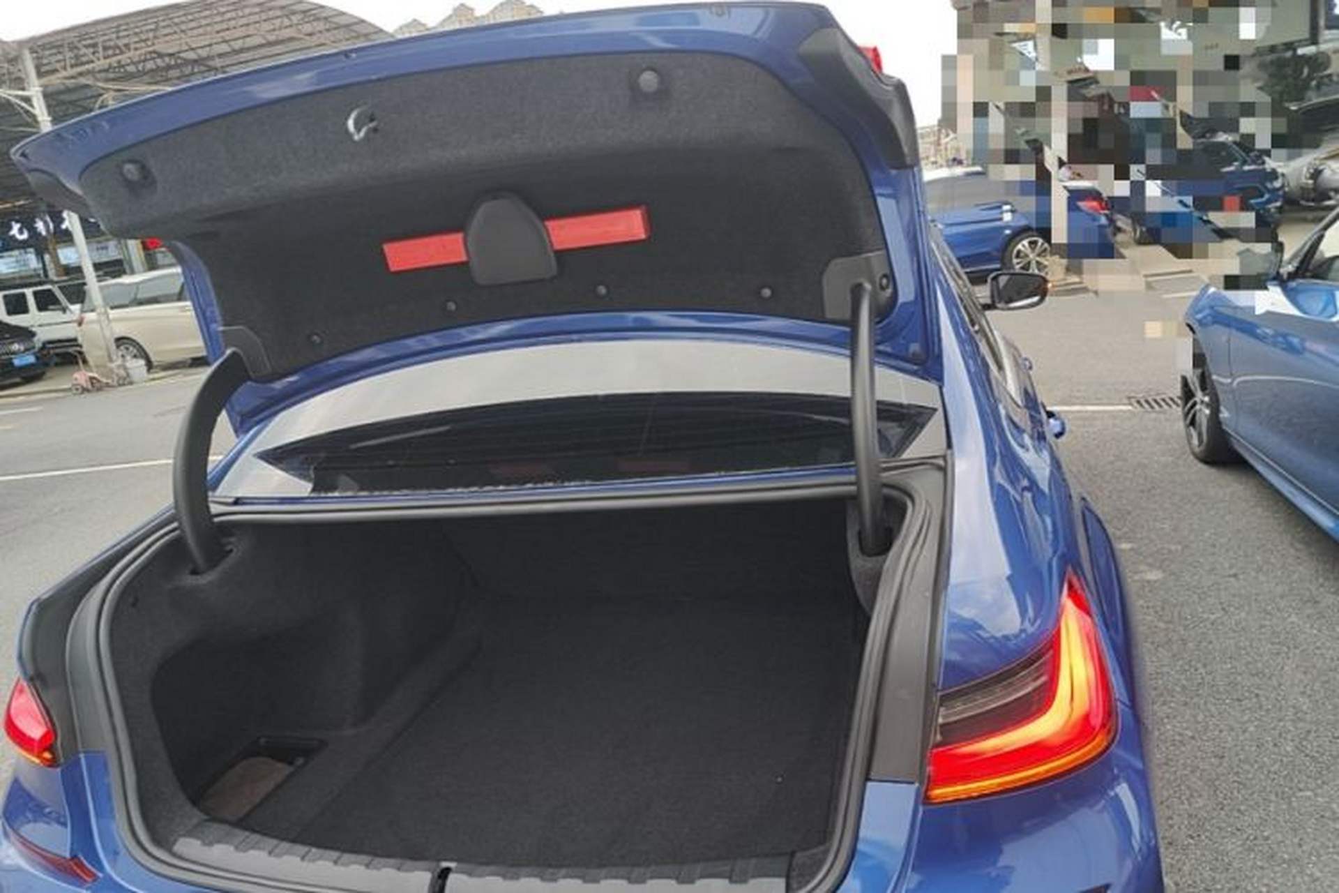 Used BMW 3 Series 2021 320Li M Sport Package Trunk