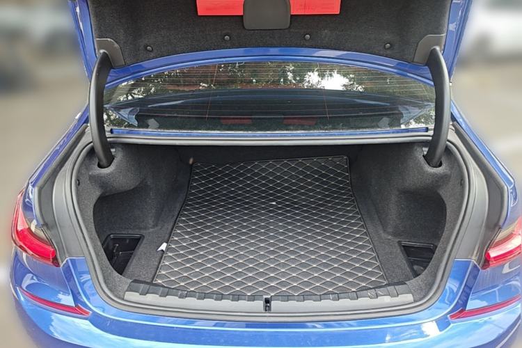 Used BMW 3 Series 2021 325Li xDrive M Sport Package Trunk