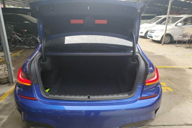 Used BMW 3 Series 2021 320Li M Sport Package Trunk