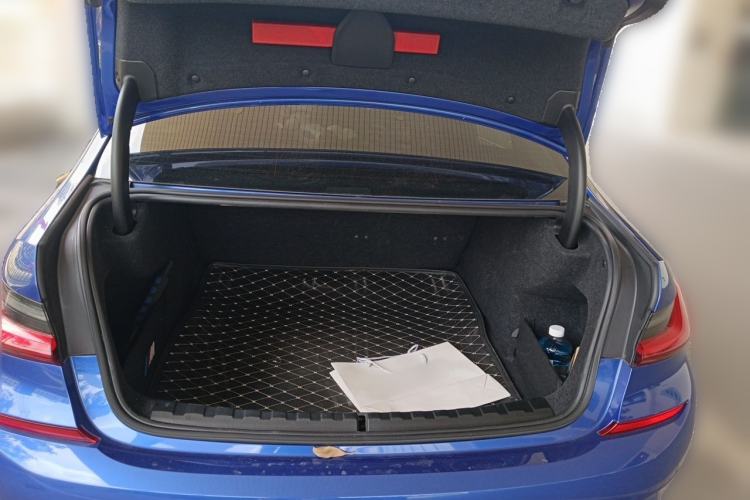 Used BMW 3 Series 2021 Second Facelift 320Li M Sport Package Trunk