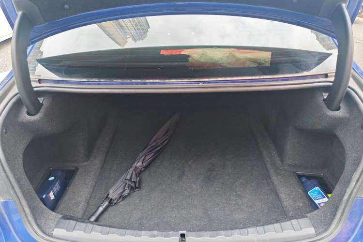 Used BMW 3 Series 2021 Facelifted 320Li M Sport Package Trunk