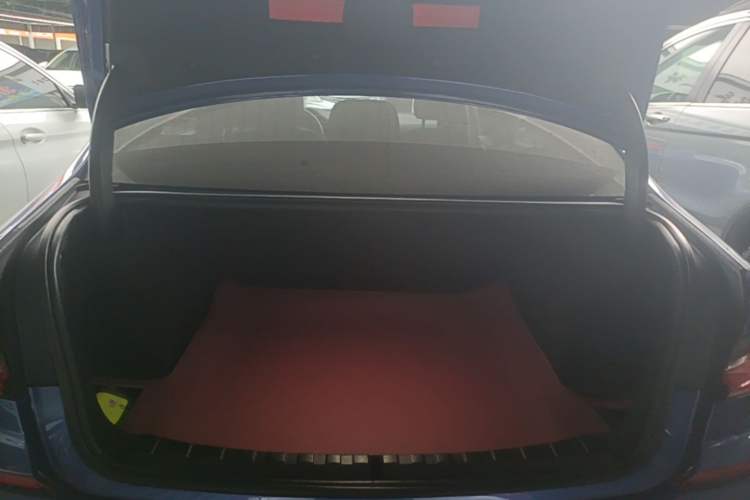 Used BMW 3 Series 2021 325Li M Sport Package Trunk