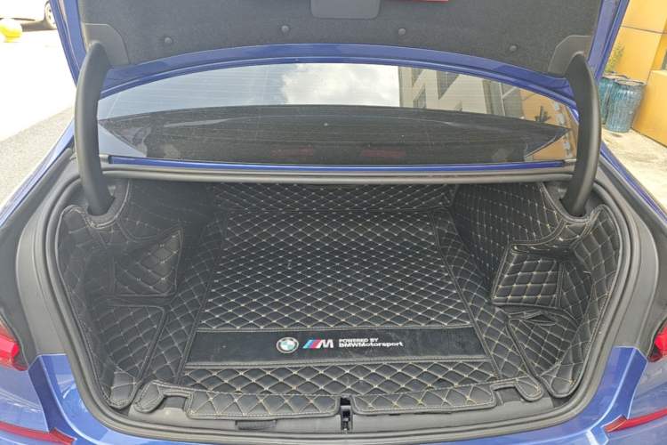 Used BMW 3 Series 2021 320Li M Sport Package Trunk