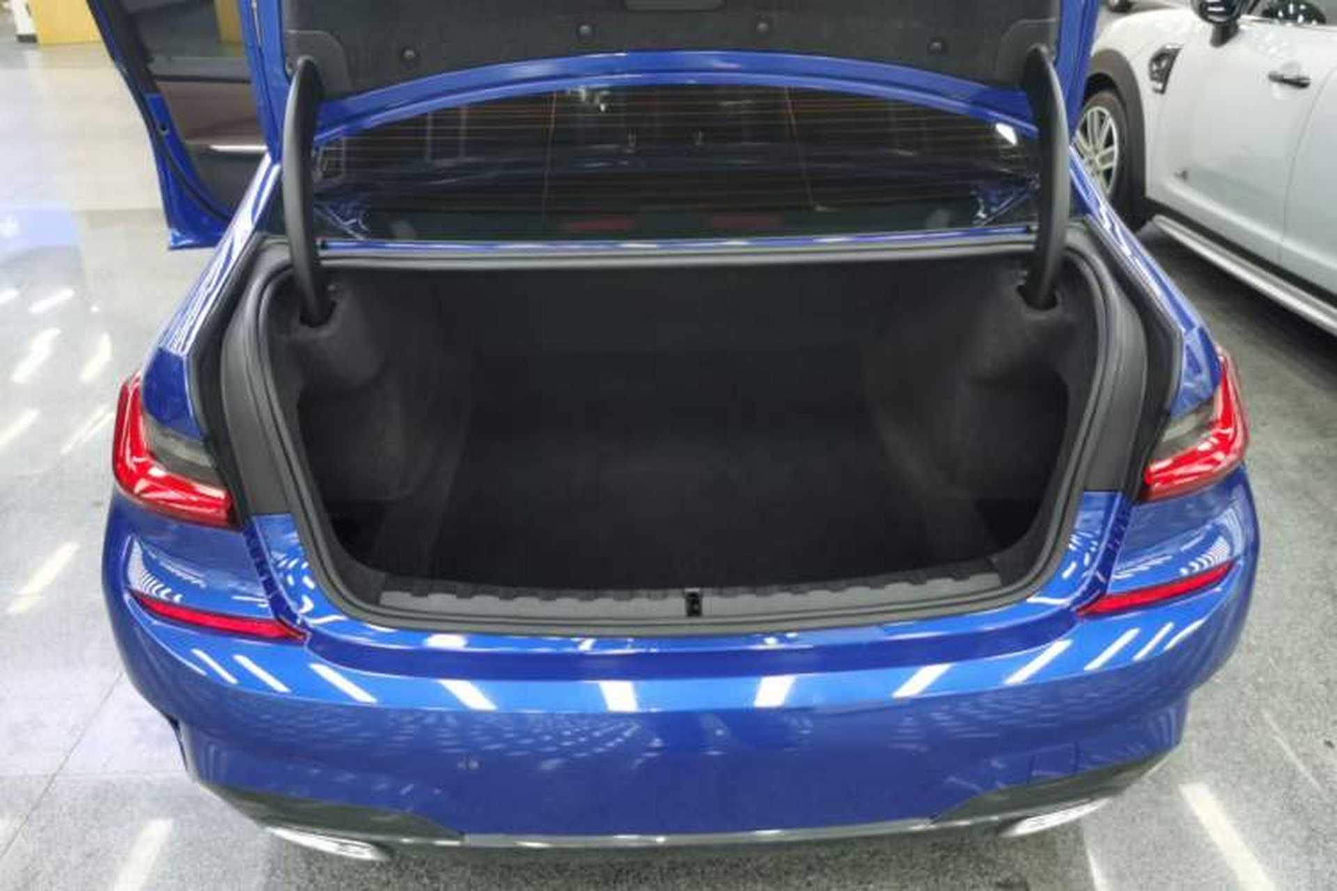 Used BMW 3 Series 2021 Second Facelift 325Li M Sport Package Trunk