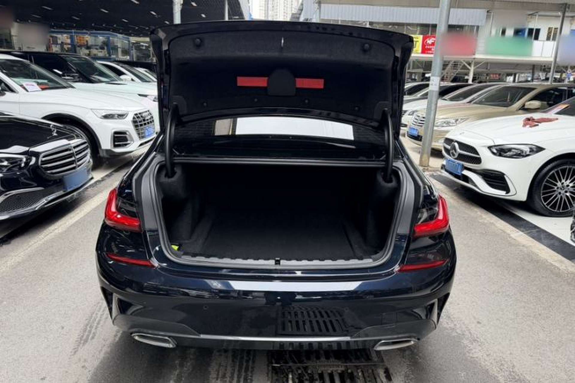 Used BMW 3 Series 2021 Facelifted 320Li M Sport Package Trunk