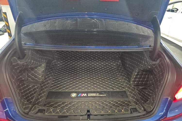 Used BMW 3 Series 2021 320Li M Sport Package Trunk