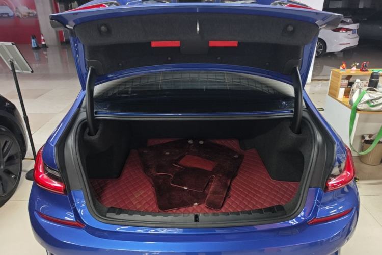 Used BMW 3 Series 2021 Facelifted 325Li M Sport Night Edition Package Trunk