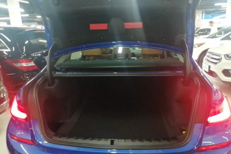 Used BMW 3 Series 2021 Facelifted 320Li M Sport Package Trunk