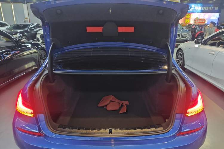 Used BMW 3 Series 2021 Restyled 325Li M Sport Package Trunk