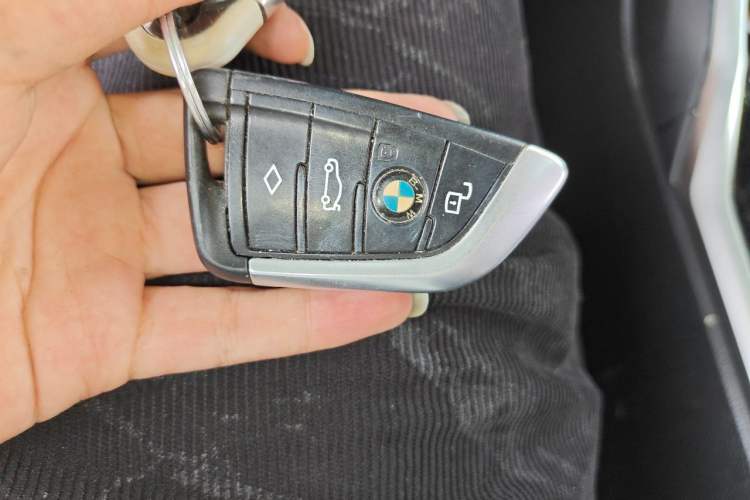Used BMW 3 Series 2021 Facelifted 320Li M Sport Package Vehicle Key