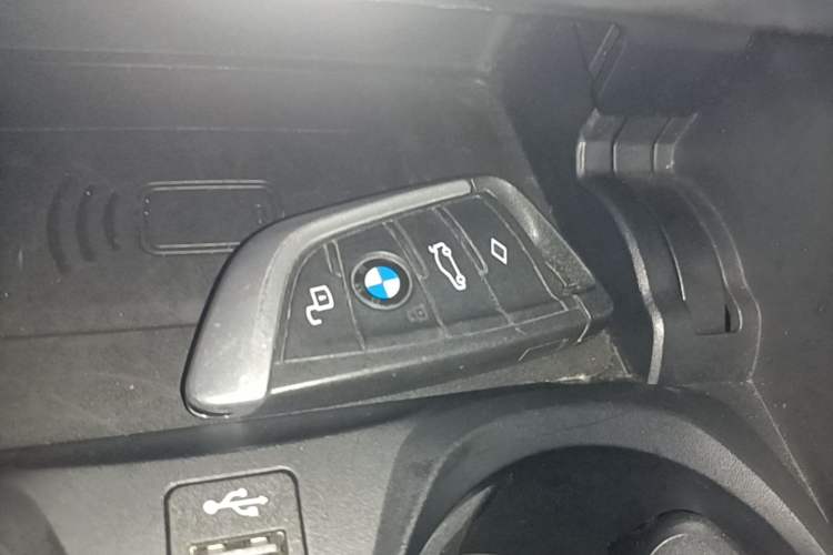Used BMW 3 Series 2021 Restyled 325Li M Sport Package Vehicle Key