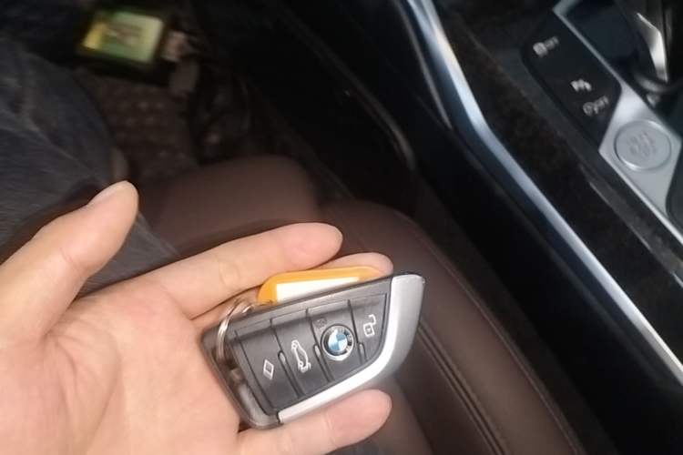 Used BMW 3 Series 2021 Restyled 325Li M Sport Package Vehicle Key