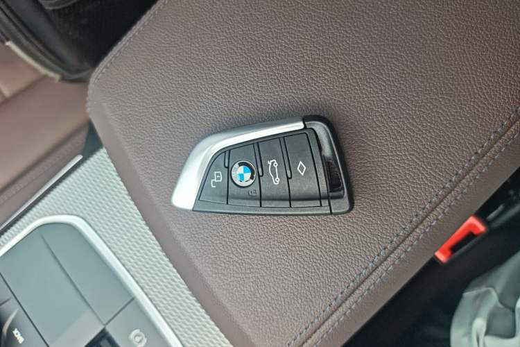 Used BMW 3 Series 2021 Facelifted 325Li M Sport Night Edition Package Vehicle Key