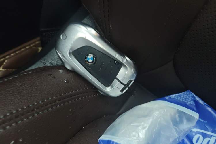 Used BMW 3 Series 2021 Restyled 325Li M Sport Package Vehicle Key