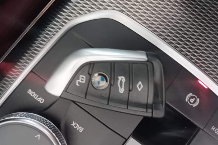 Used BMW 3 Series 2021 Facelifted 325Li M Sport Night Edition Package Vehicle Key