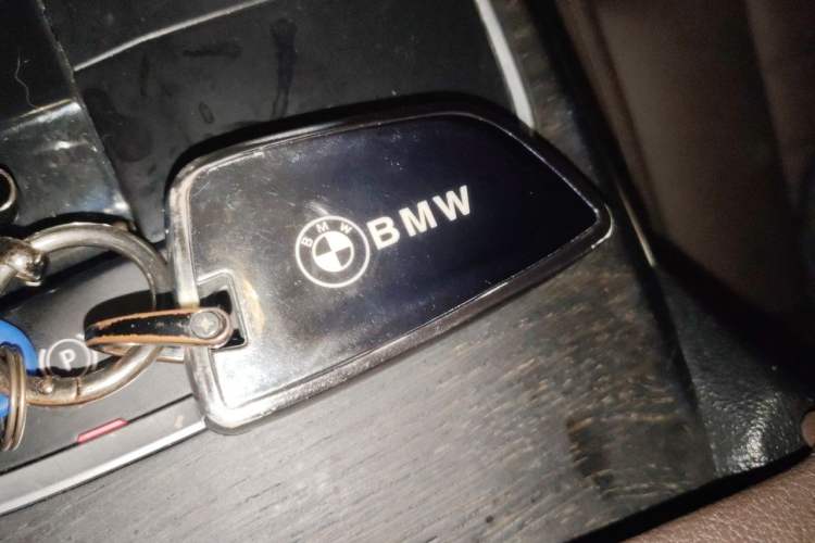 Used BMW 3 Series 2021 325i M Sport Package Vehicle Key
