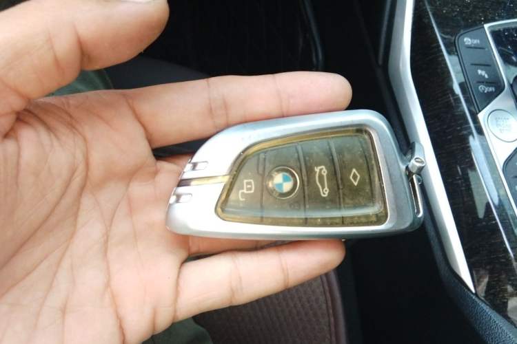 Used BMW 3 Series 2021 Restyled 325Li M Sport Package Vehicle Key