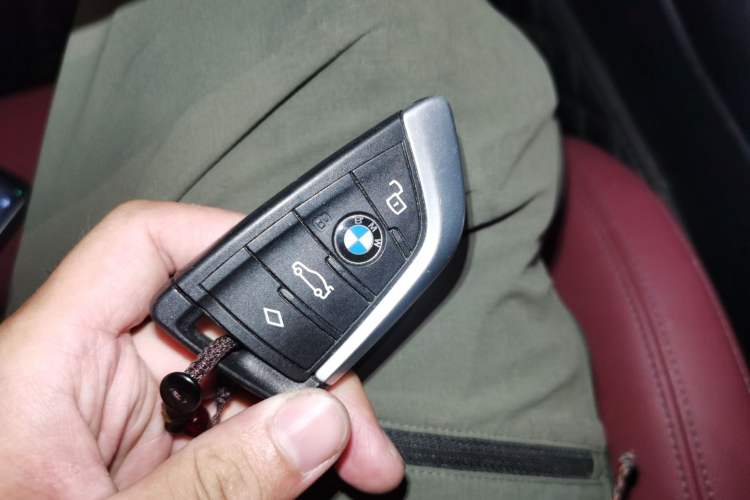 Used BMW 3 Series 2021 320Li M Sport Package Vehicle Key