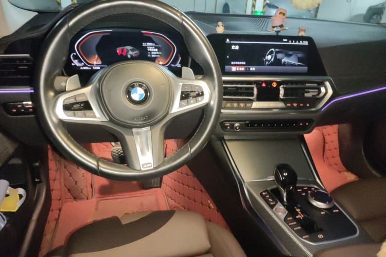 Used BMW 3 Series 2021 Facelifted 325Li M Sport Night Edition Package Center Console
