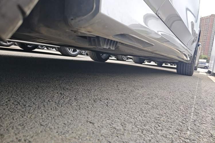 Used BMW 3 Series 2021 Restyled 325Li xDrive M Sport Package Chassis Front Left