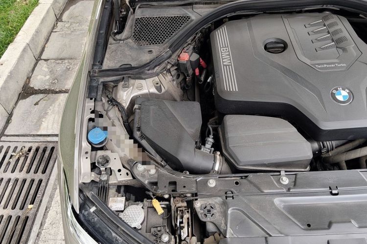 Used BMW 3 Series 2021 320Li M Sport Package Engine Bay Right