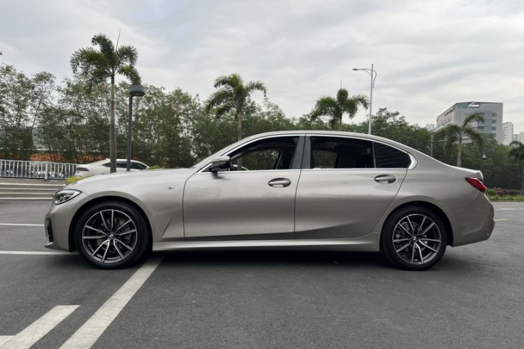 Used BMW 3 Series 2021 320Li M Sport Package Exterior 4