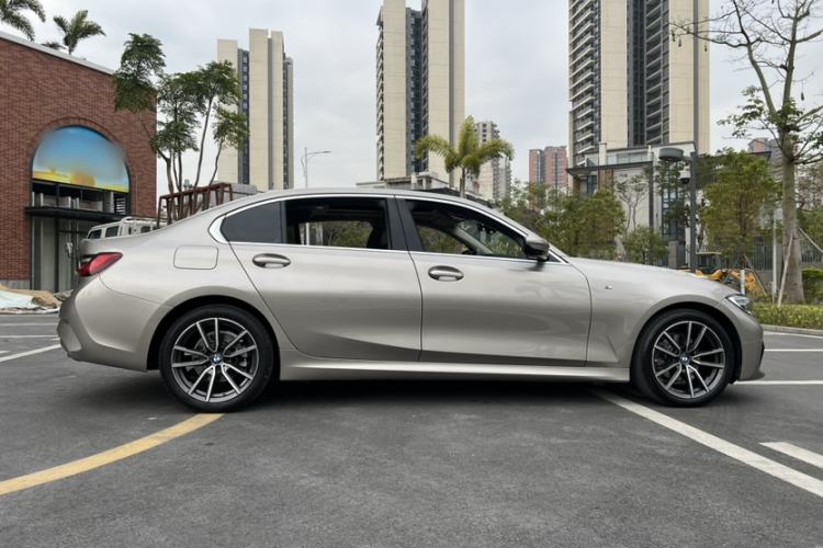 Used BMW 3 Series 2021 320Li M Sport Package Exterior 5