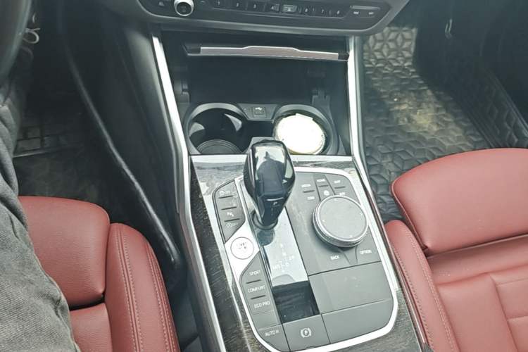 Used BMW 3 Series 2021 Restyled 325Li xDrive M Sport Package Gear Lever