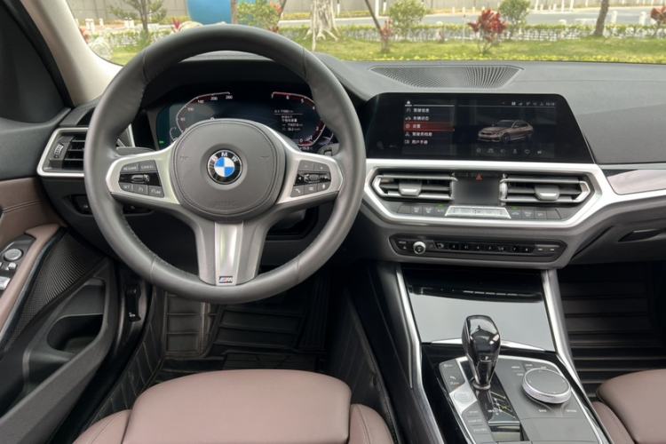 Used BMW 3 Series 2021 320Li M Sport Package Interior 10