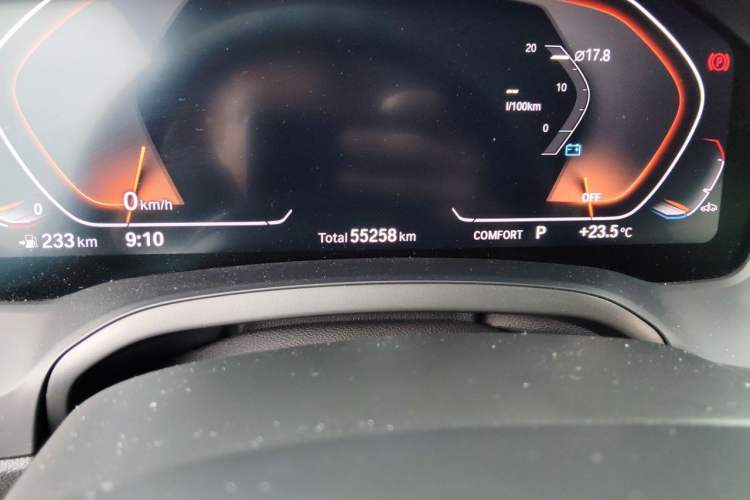 Used BMW 3 Series 2021 320Li M Sport Package Odometer Close Up
