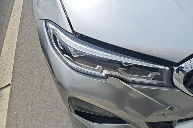 Used BMW 3 Series 2021 Restyled 325Li xDrive M Sport Package Right Front Headlight